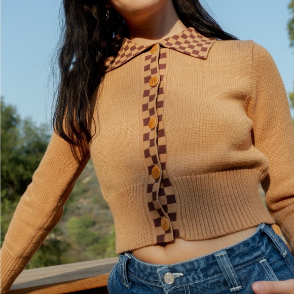 Lisa Says Gah Battenberg Cardigan - Picture 1 of 5